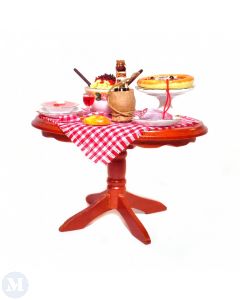 RP18214 - Table with Italian Food