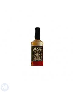 D4242 - Bottle of Jack Daniels