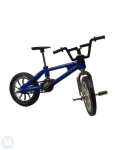 Child's Blue Mountain Bike (D4323)