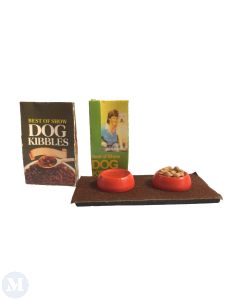 Dog Food and Dishes (D7042)