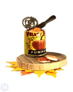 Pumpkin Tin On Wooden Board (D7113)