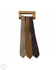 MC2756 Tie Rack with Ties