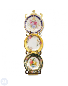 RP13896 - Wall Plate Rack with Assorted Plates