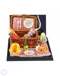 RP17607 - Picnic Basket